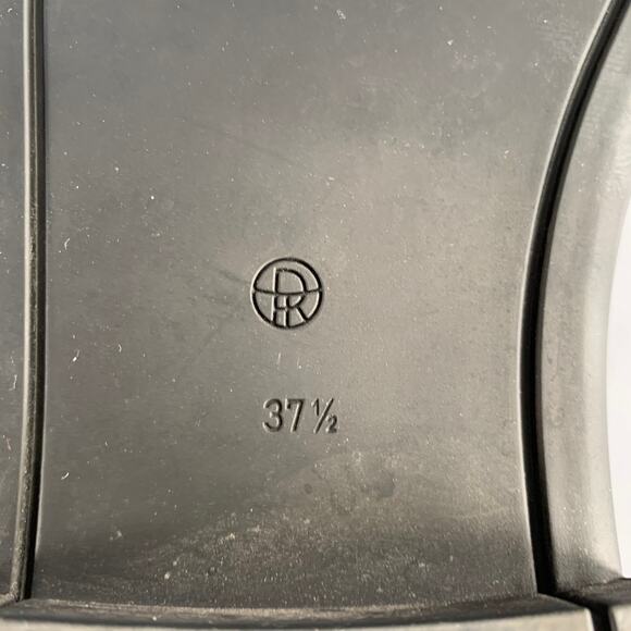 THE ROW Size 7.5 Black Leather Platform Chelsea Boots - Picture 8 of 9